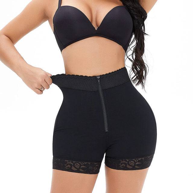 Vordela¨High-Waist Shapewear Short – Billift & Heupversteviging met Rits